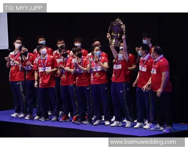 赛后复盘北京羽毛球队与成都羽毛球队的团队协作与战术分析 赛后复盘北京羽毛球队与成都羽毛球队的团队协作与战术分析